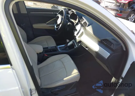 2020 Audi Q3 Premium 45 Tfsi Quattro Tiptronic from USA, damaged, VIN WA1AECF32L1033440